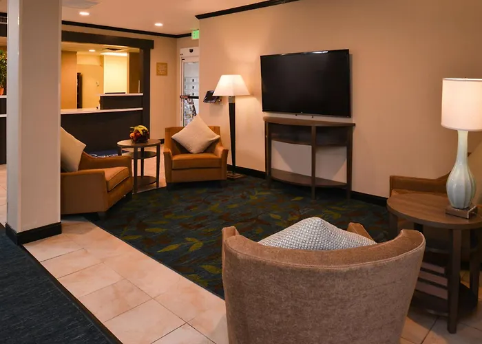 Candlewood Suites Boise - Towne Square By Ihg