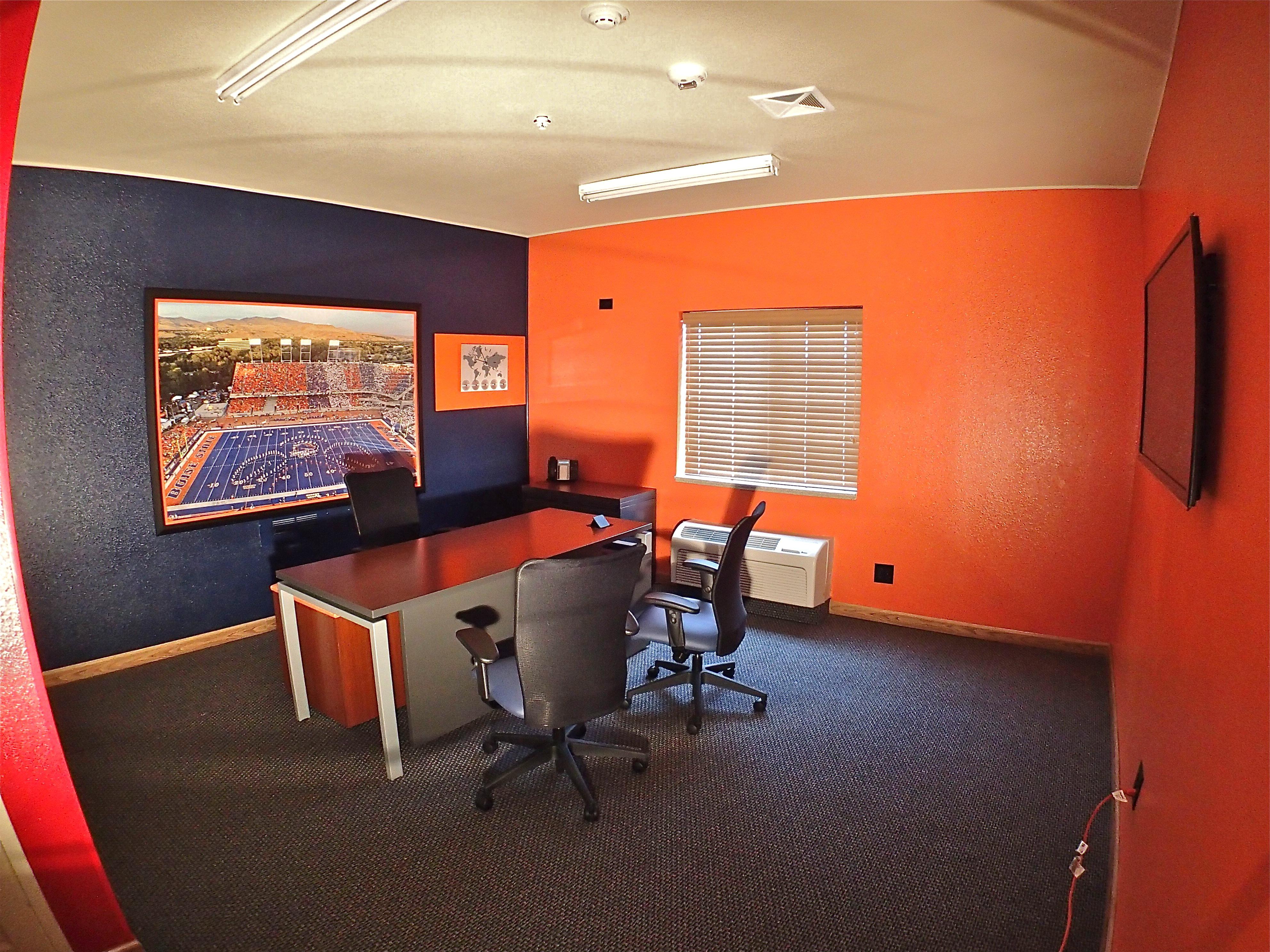 Hotel Candlewood - Towne Square By Ihg 3*