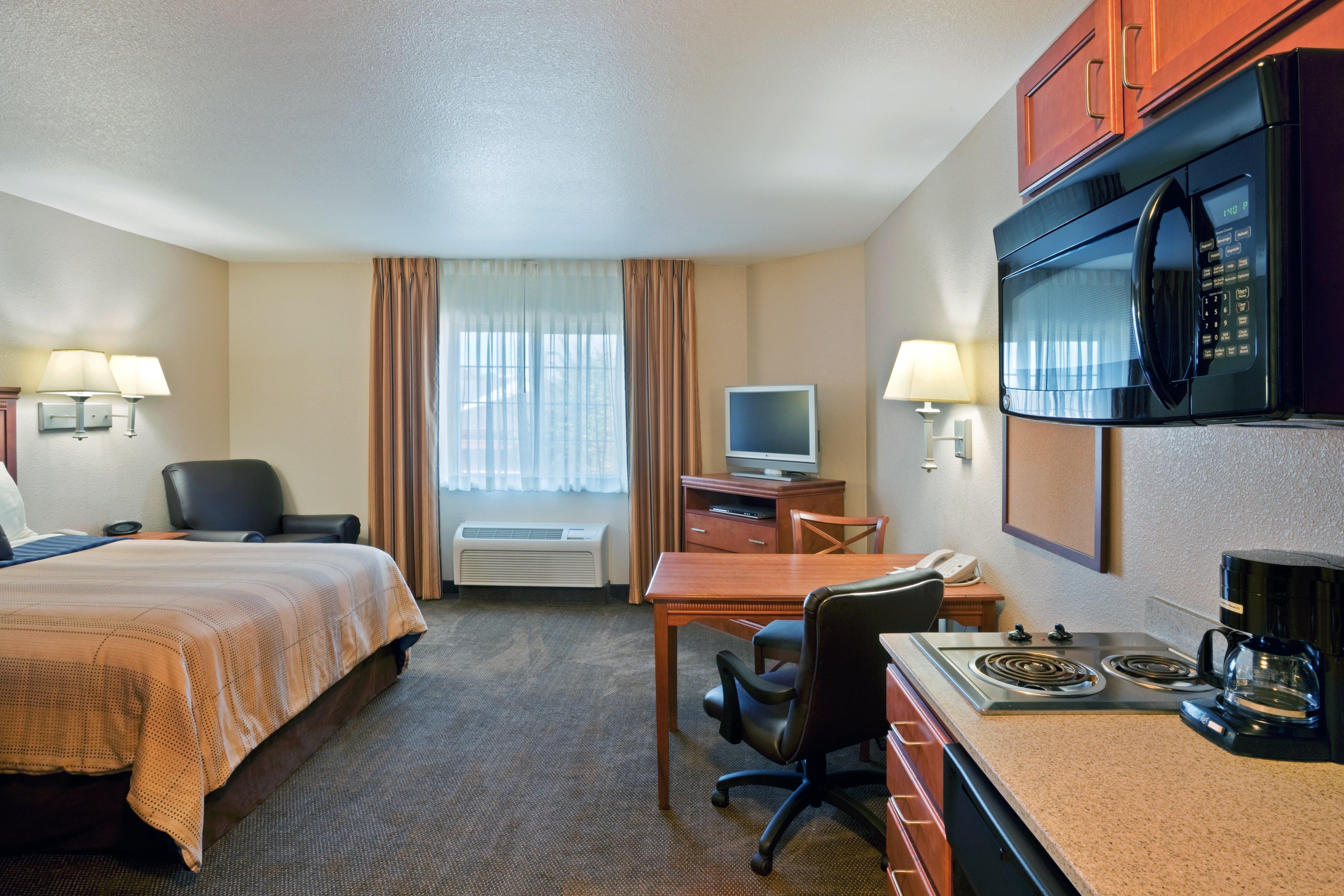 Candlewood - Towne Square By Ihg 3*