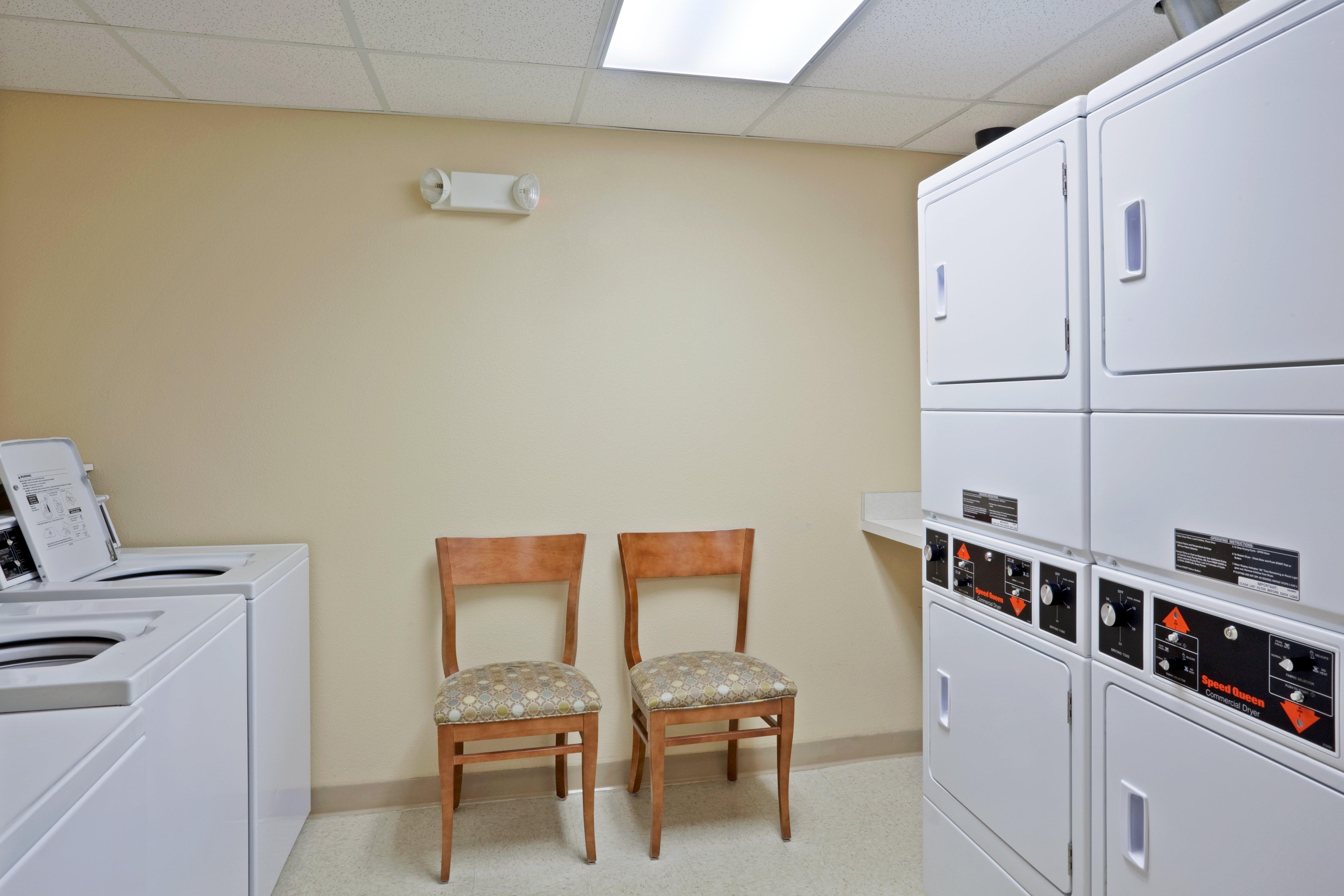 Candlewood - Towne Square By Ihg Hotel 3*