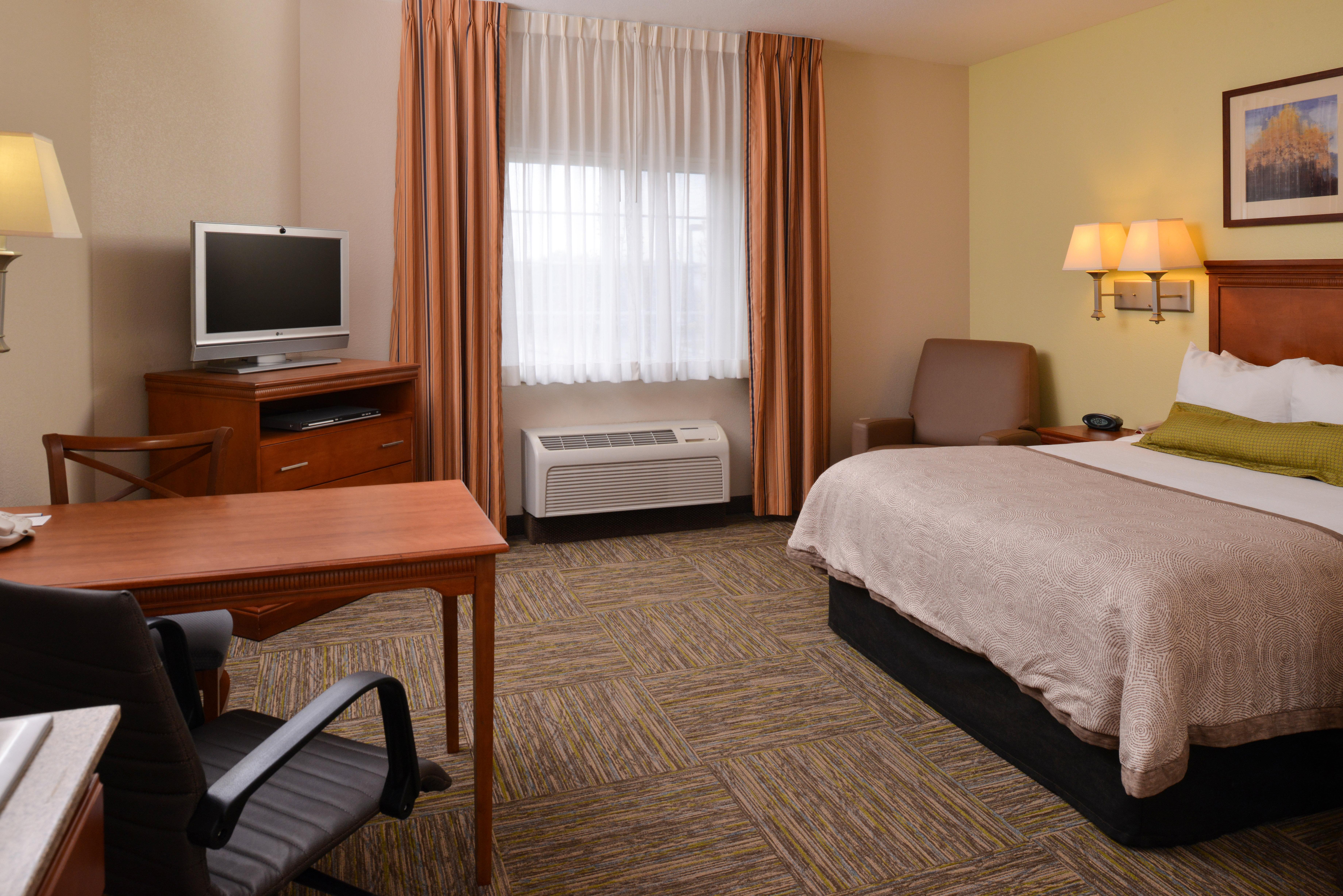 Candlewood - Towne Square By Ihg Hotel Boise