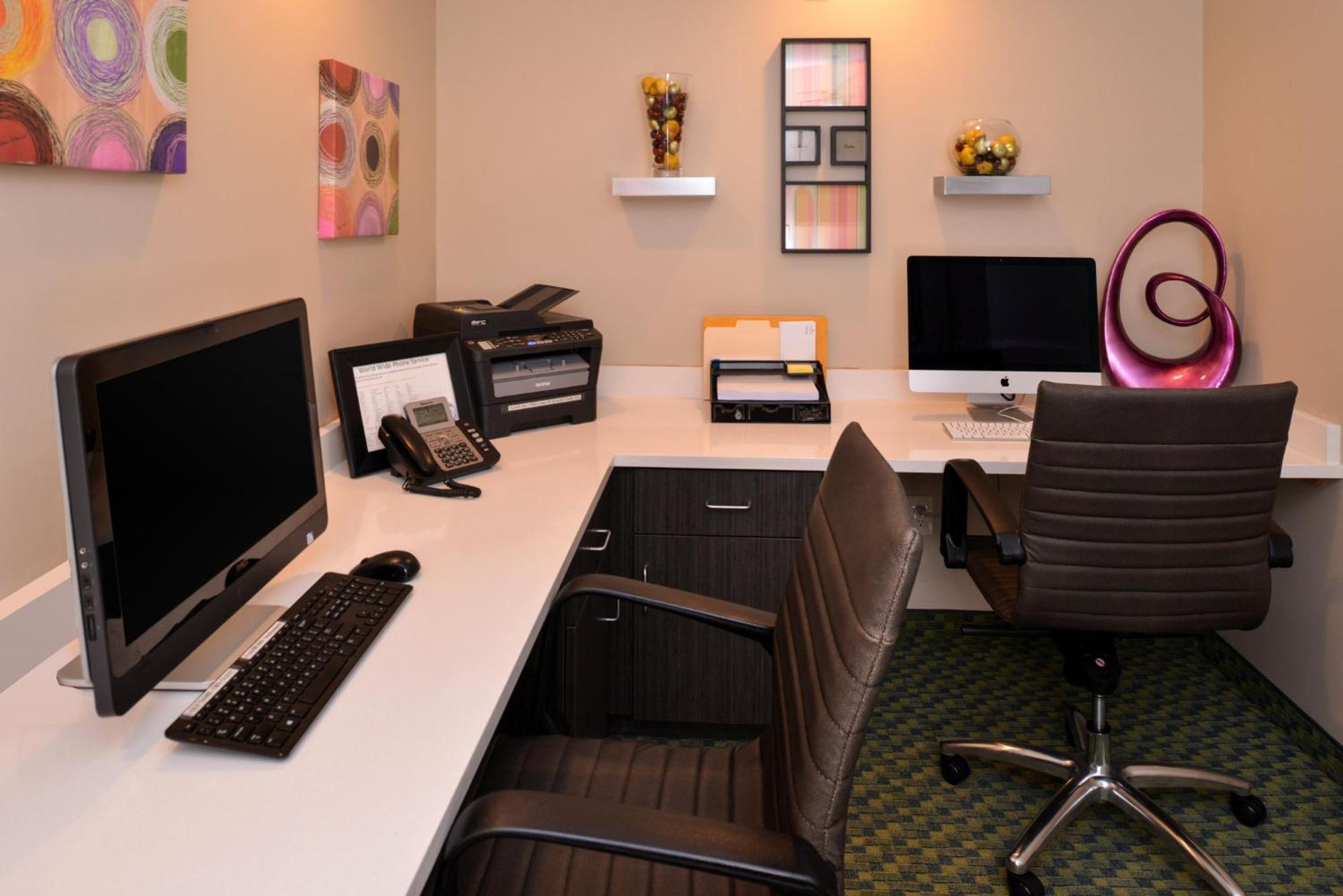 Candlewood - Towne Square By Ihg