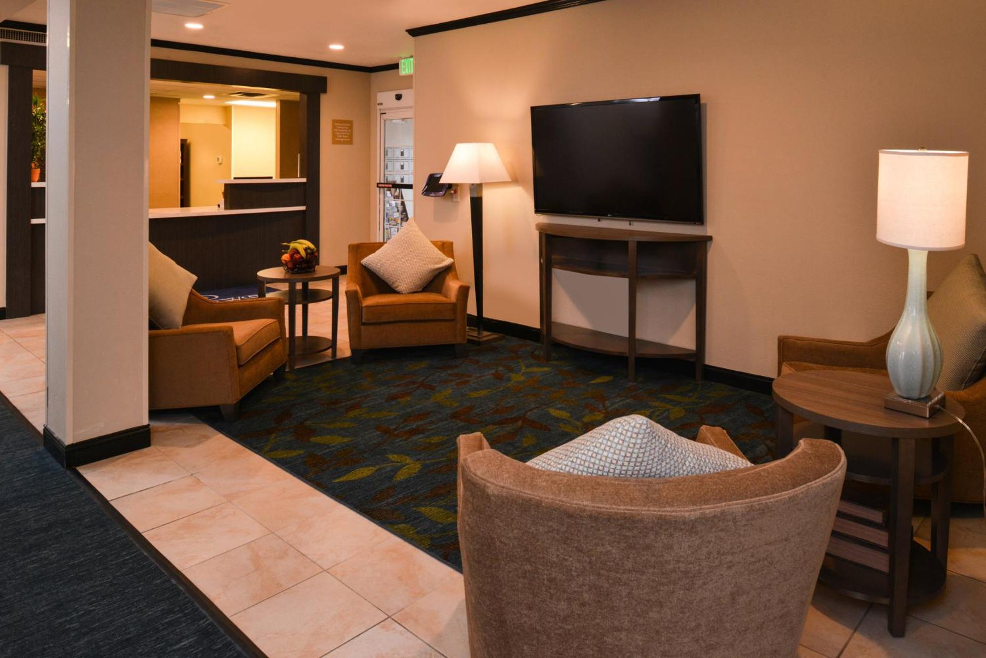 Candlewood - Towne Square By Ihg Hotel Boise