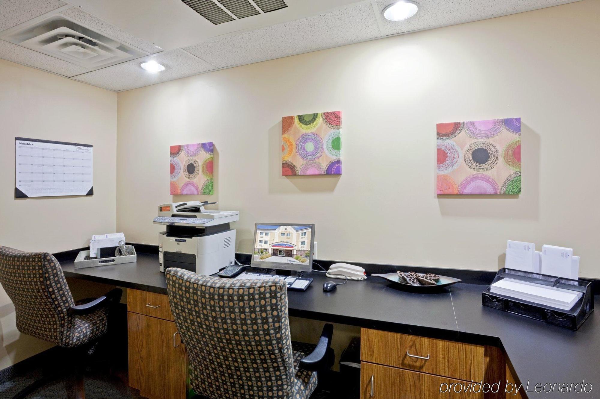 Candlewood - Towne Square By Ihg Hotel 3*